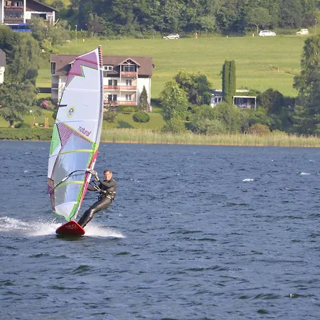 Bodensdorf Near & Apartman